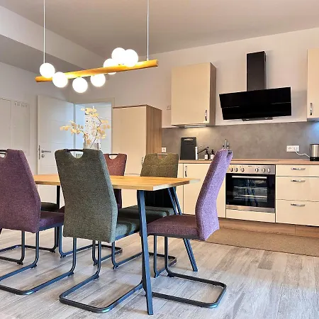 Appartio-110 M2-6 Pers-kh Naehe-modern-luxurioes Apartment Villingen-Schwenningen